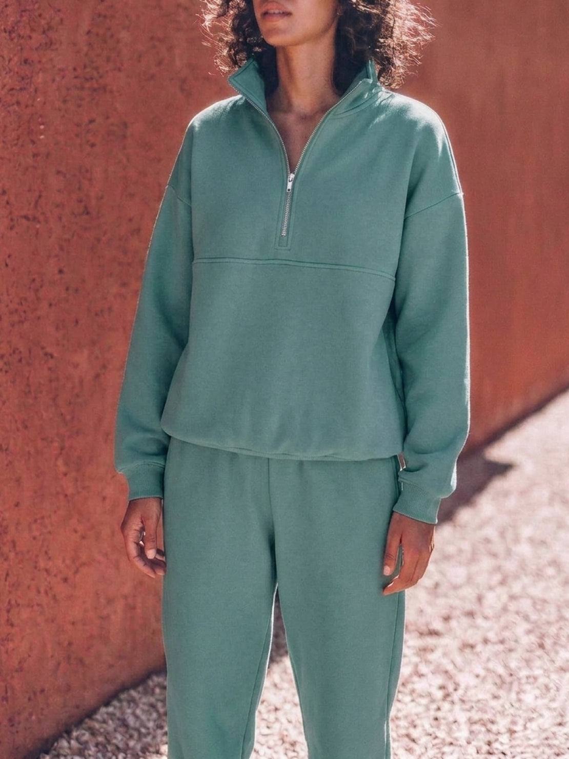 First Class Cotton-Blend Set in Mint Green